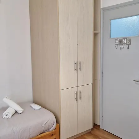 Estellapartments Apartment
